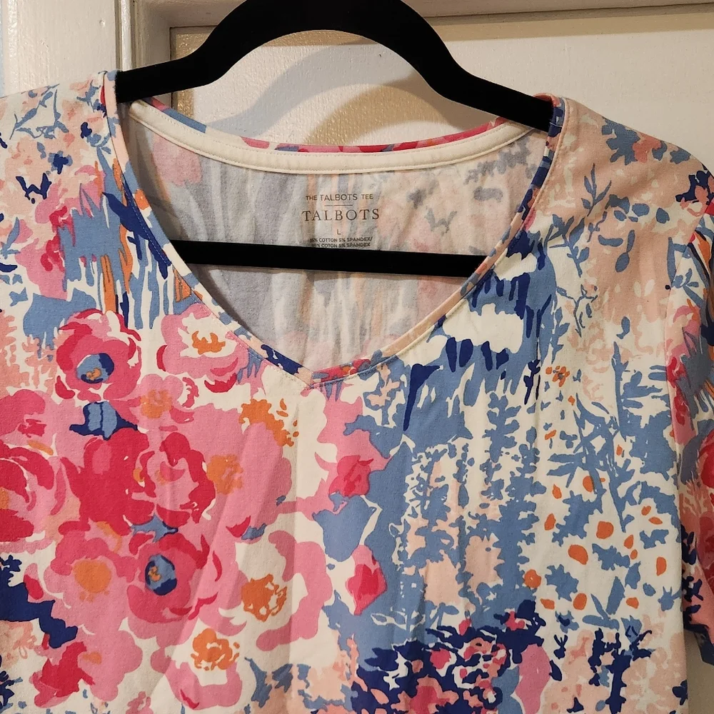 Women's Talbots Floral Tee, Size L - Picture 5 of 10